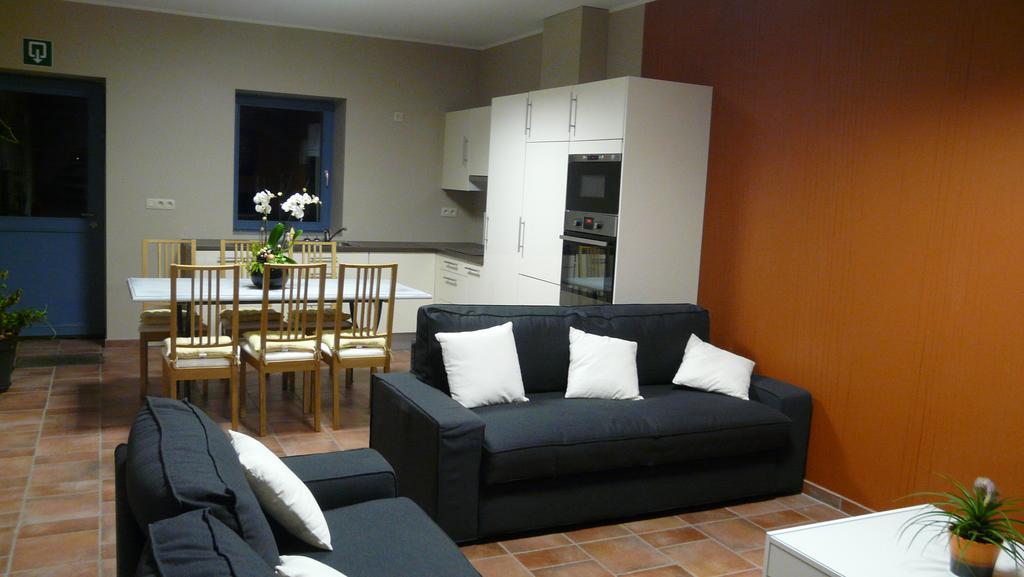 טורנאי Holiday Home L'Aubepine חדר תמונה